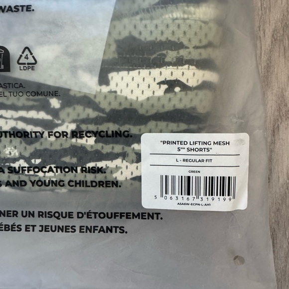 Gymshark Mesh Lifting Shorts - Picture 8 of 9